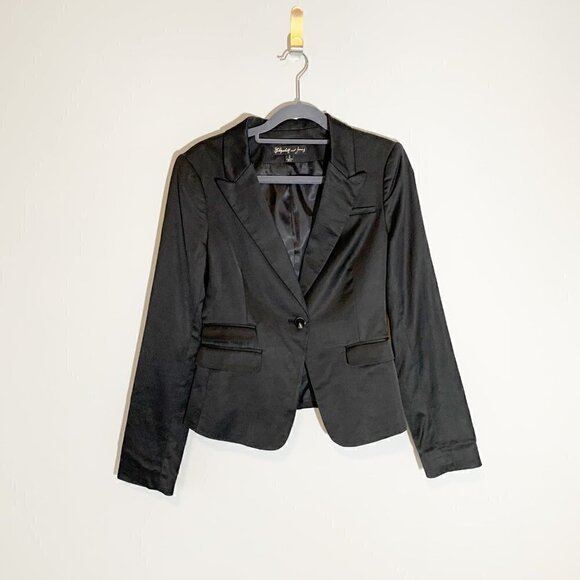 Elizabeth and James black single button fitted long sleeve waist length blazer - Picture 1 of 9